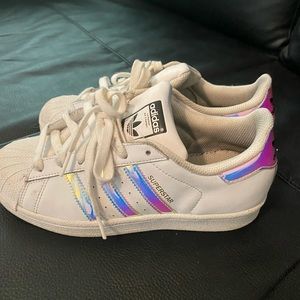 Adidas tennis shoes kids 5